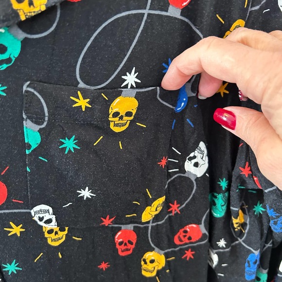 Torrid Super Soft Skull Holiday Lights Lounge Wear Set - Black - Size: 2X - Picture 8 of 16